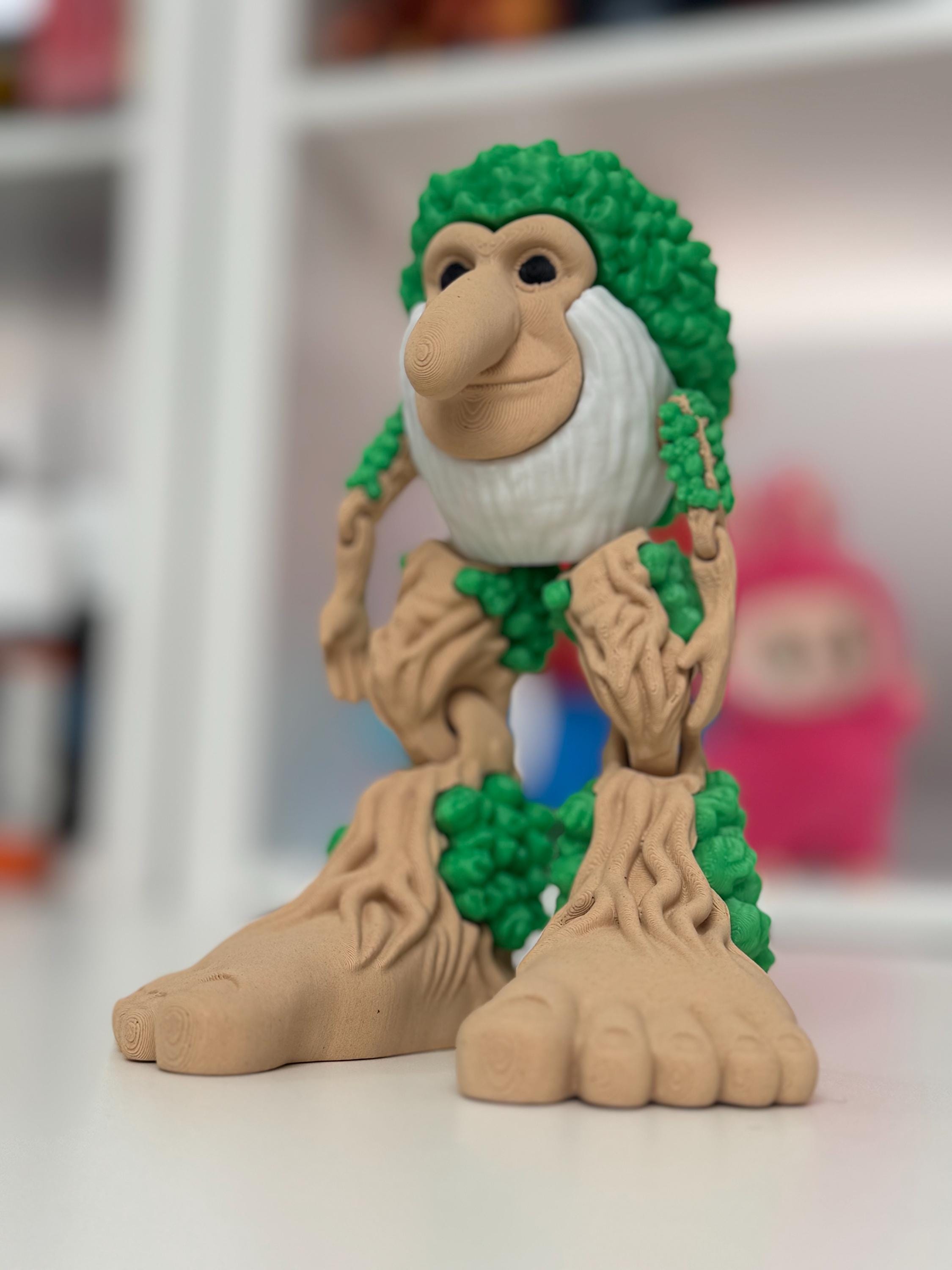 Figura Brr Brr Patapim 15cm articulado, meme italiano articuled Brr Brr Patatim, Brainrot italiano el regalo perfecto hombre babuino árbol.