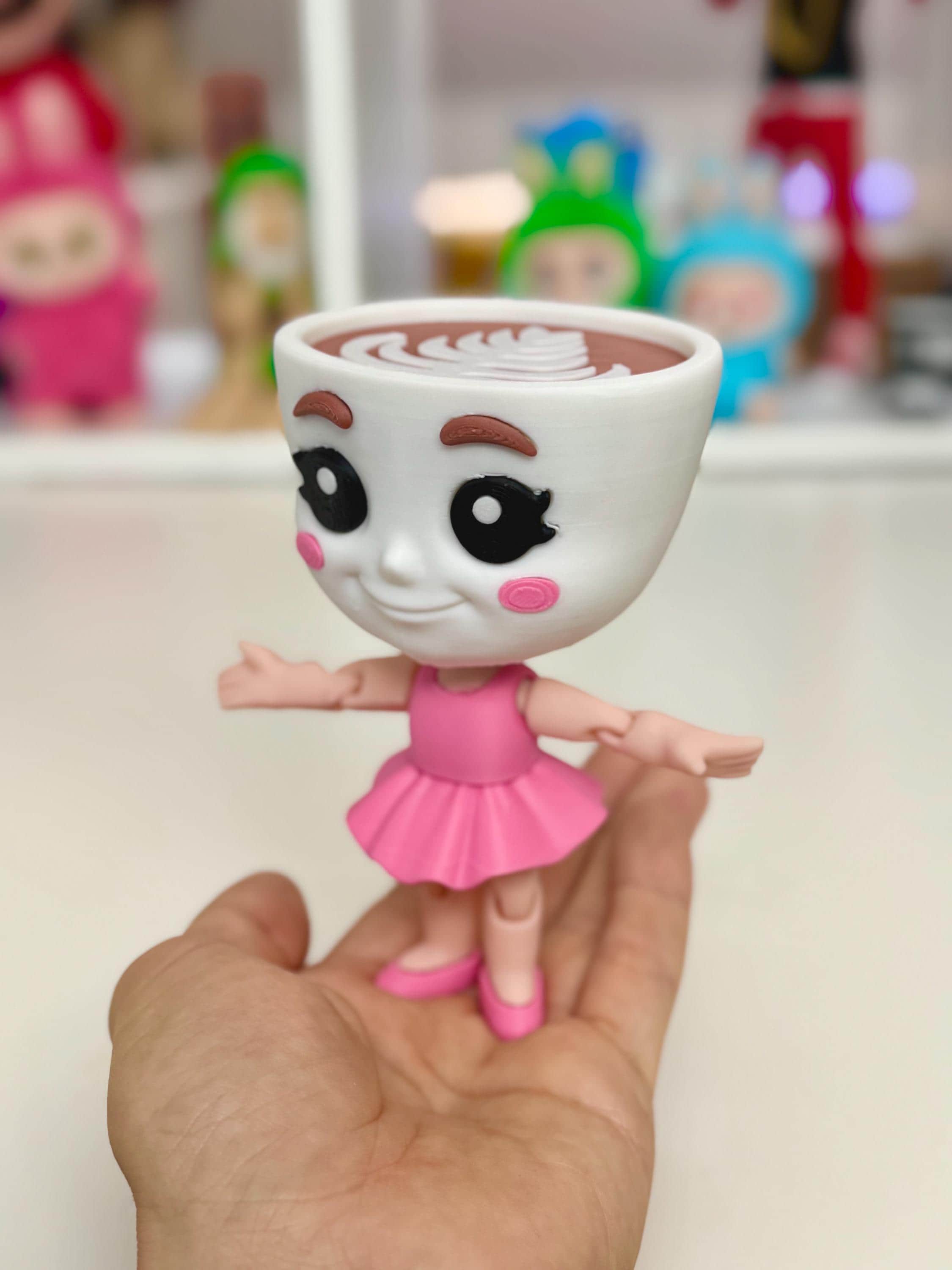 Figura Bailarina Capuchina 13cm articulada, meme italiano articuled bailarina capuchina, Brainrot italiano taza de café