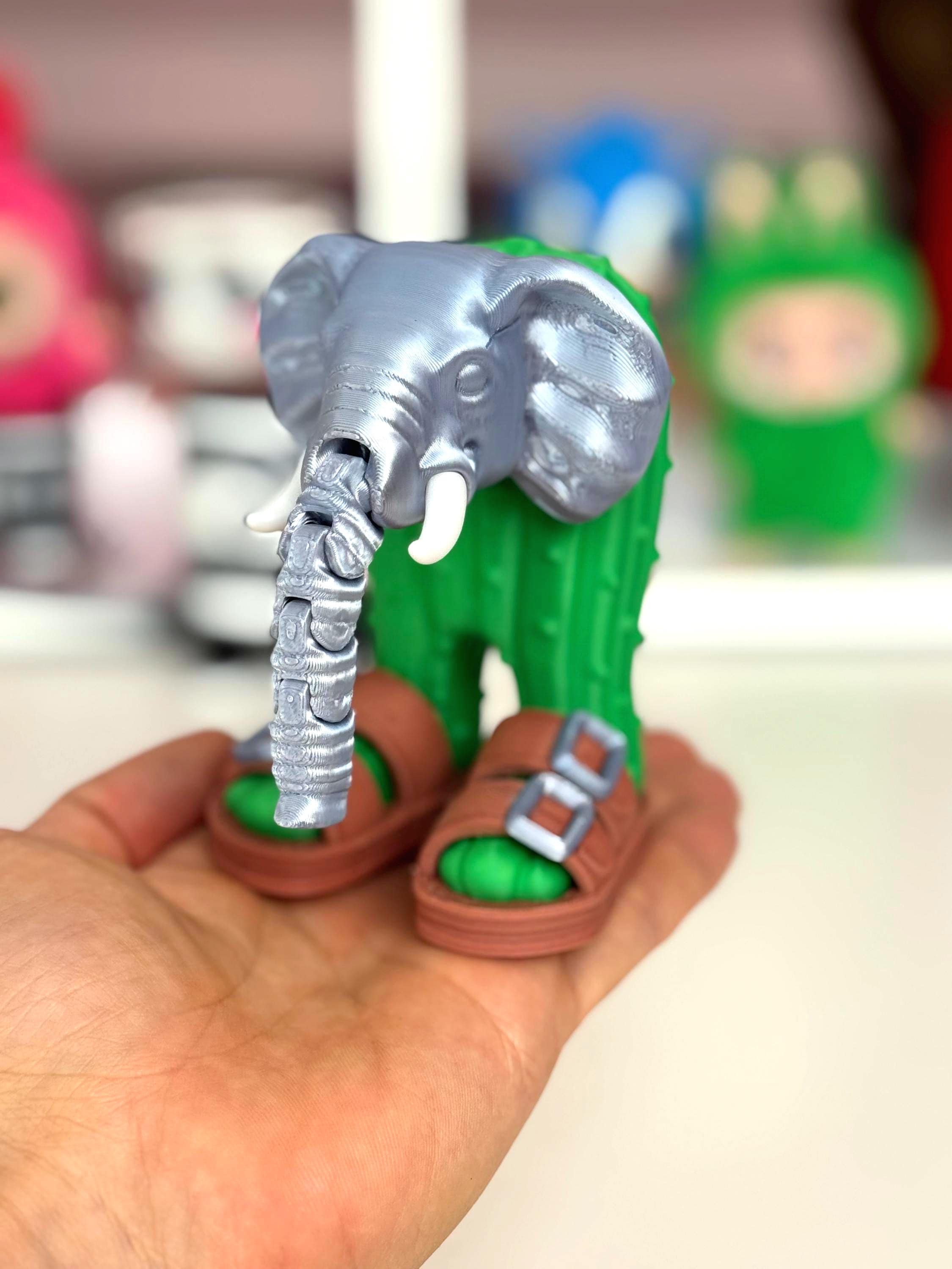FIGURA Lirili Larila Cactus Elefante, meme Brainrot articulado 11cm, Juguete viral TikTok, , Figure Meme Lirili Larila Elephant Cactus