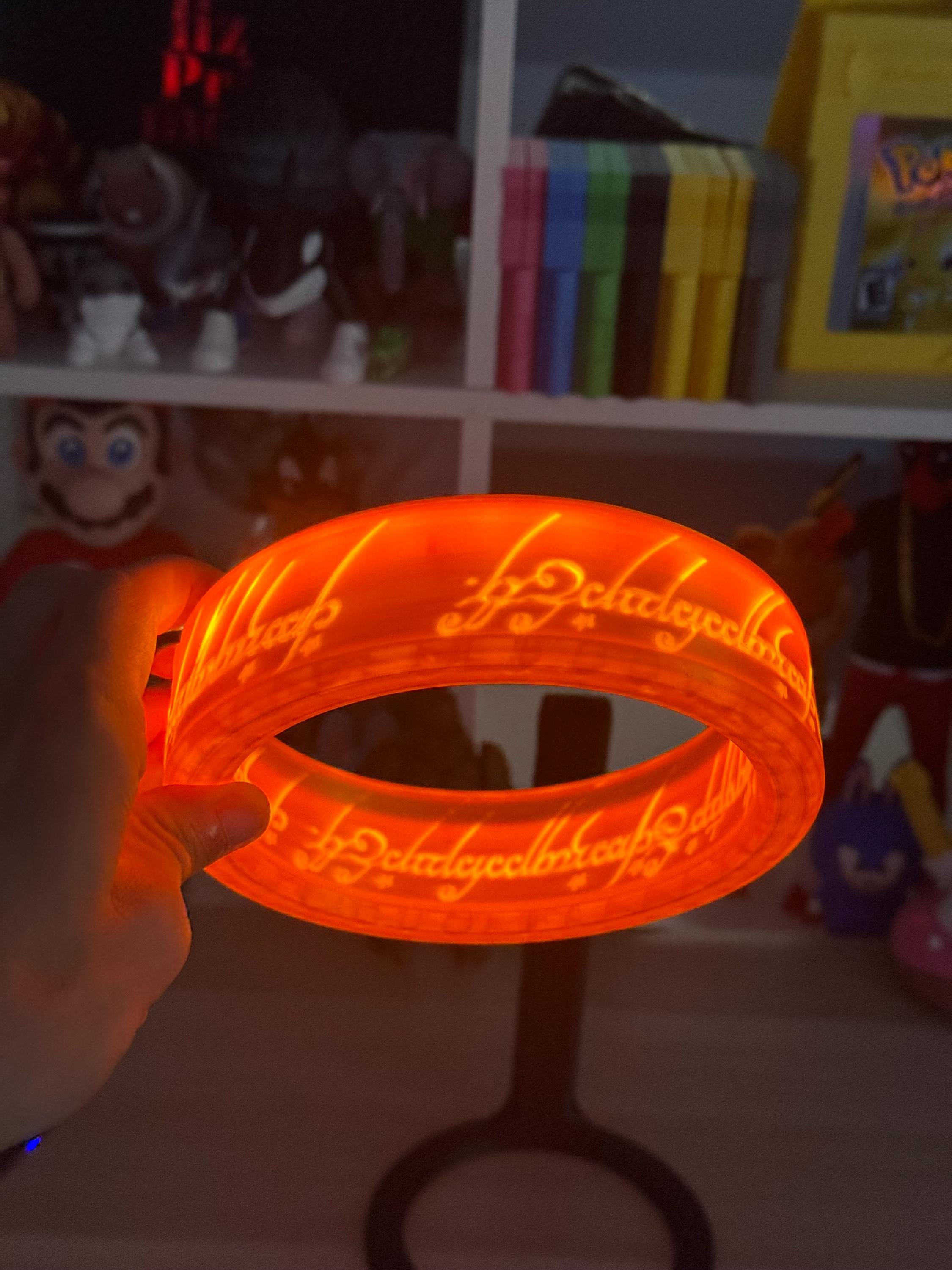 Lámpara inspirada en El Señor de los Anillos con iluminación Led - Decoración Anillo único para coleccionistas